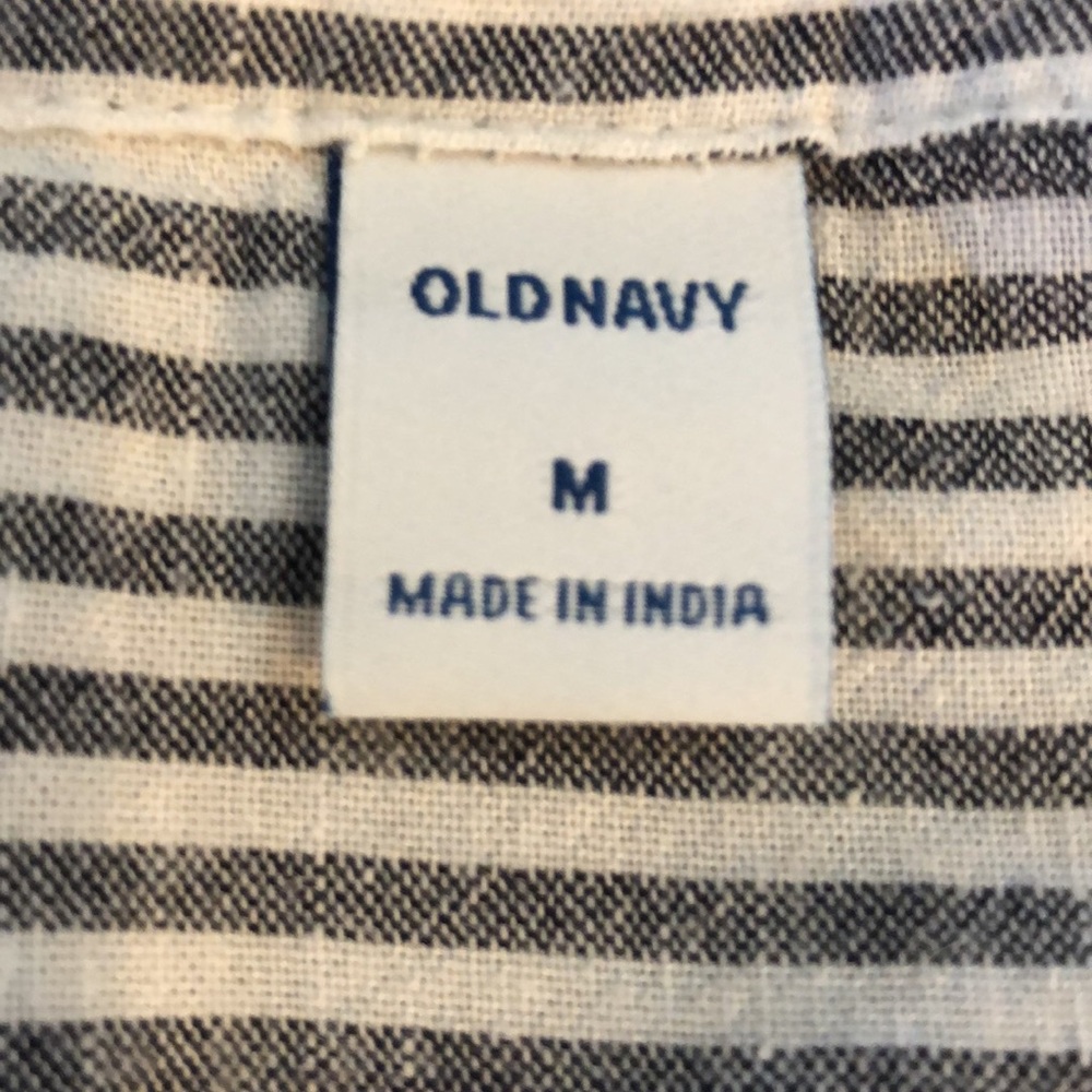 Old Navy Size Medium, White/Navy stripe dress, front full button, lined skirt - Picture 5 of 6